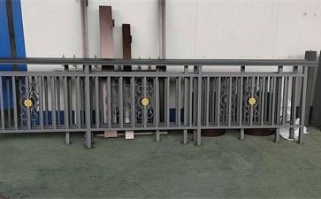 清遠鋁合金護欄